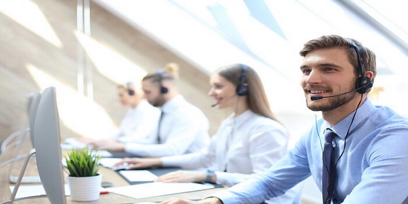 Luôn giữ nụ cười với thái độ vui vẻ